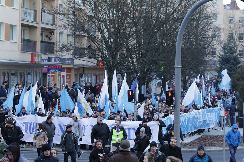 Kibice protest